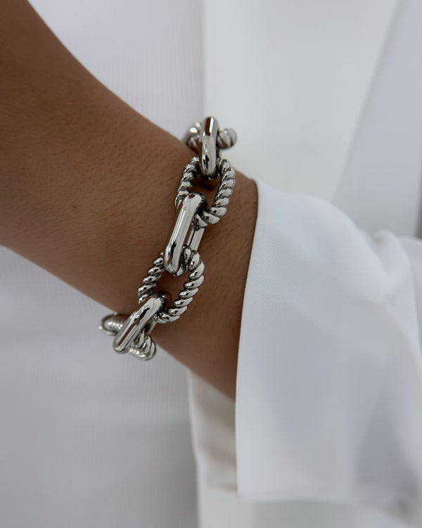 Pulseira de Elos Retangulares com Detalhes PU2205