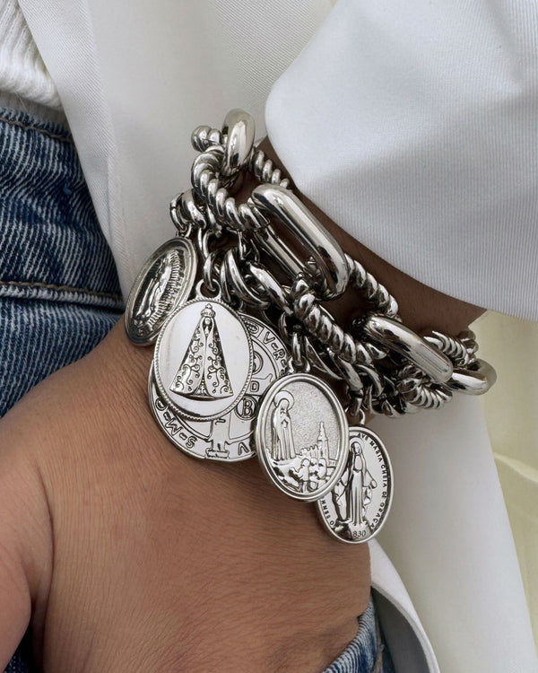 Conjunto Pulseira 5 Medalhas Católicas e Pulseira Textura Corda CJ22119