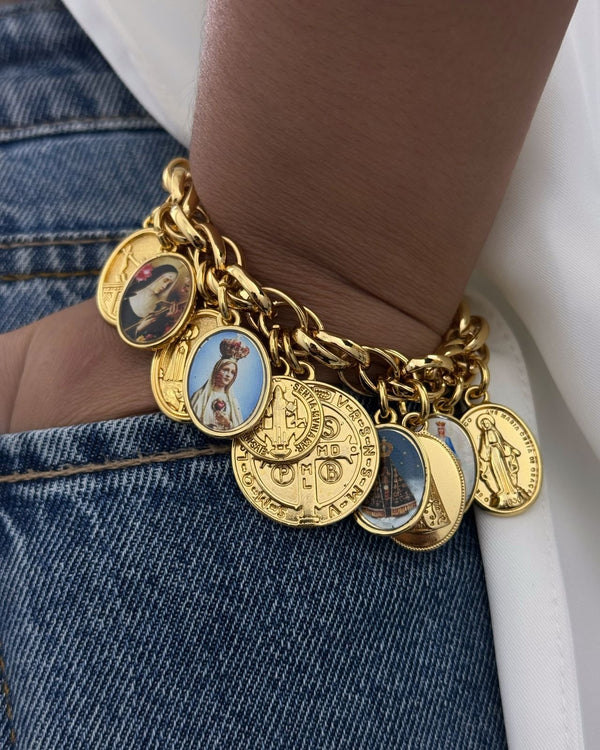 Pulseira 10 Medalhas Católicas Corrente Baiana - Nossa Senhora Aparecida, das Graças, de Fátima, São Bento e Santas